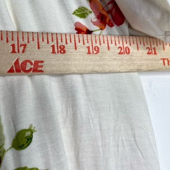 143 Story by Line Up Off Shoulders Blouse Large Stretchy Beige Floral - Picture 7 of 8